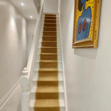 Jersey City Private Entire Apartment - 30 Minutes From One World Trade Center Exterior photo